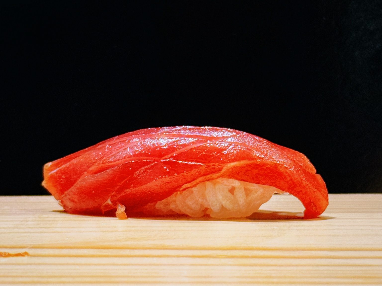 Shunsei Restaurant - Hon Maguro Akami (BlueFin Tuna Lean Meat) Sushi